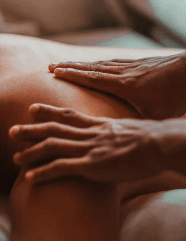 Holistic massage (75-minuts)